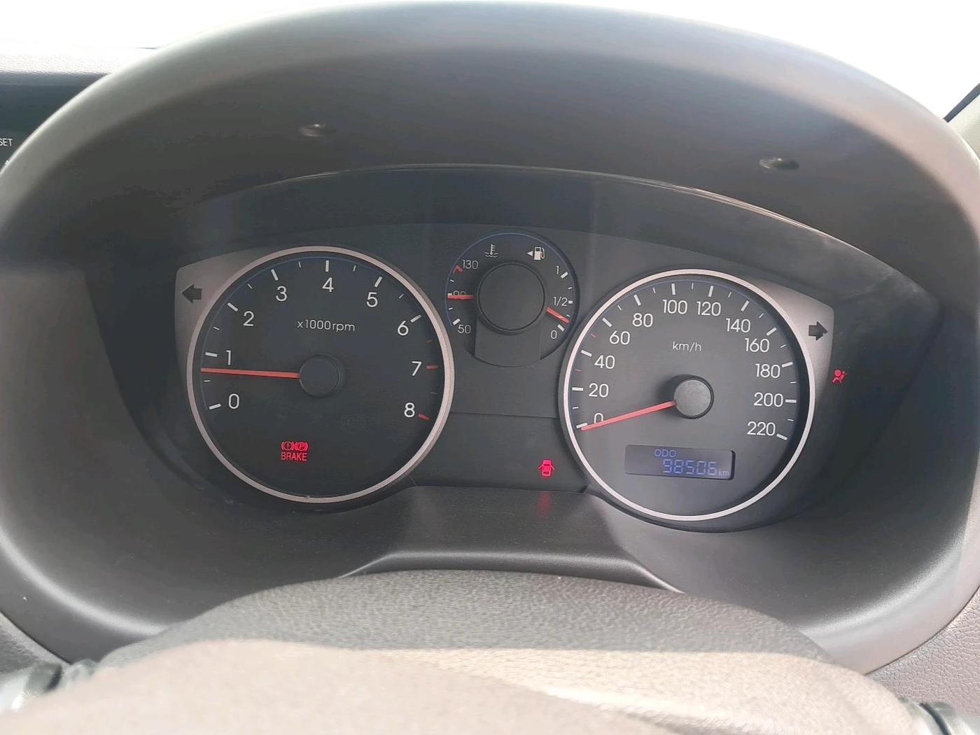 2011 Hyundai i20 SPORTZ 1.2, Petrol, Manual, 98,506 km, interior
