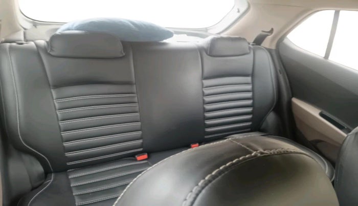 2015 Hyundai Grand i10 SPORTZ 1.1 CRDI, Diesel, Manual, 1,87,537 km, interior