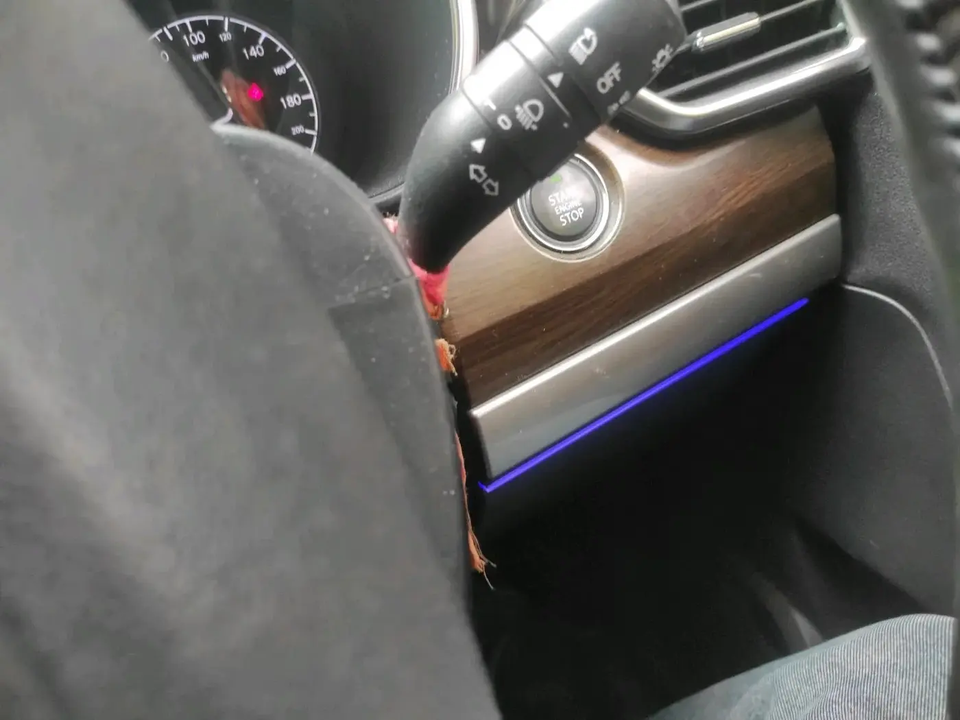 2019 Tata Harrier XZ 2.0L, Diesel, Manual, 1,06,122 km, interior