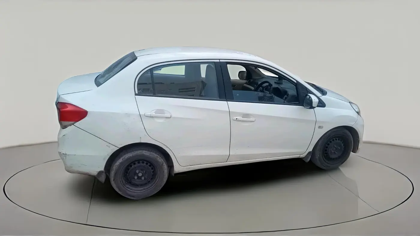 2013 Honda Amaze 1.5L I-DTEC S, Diesel, Manual, 2,15,053 km, exterior