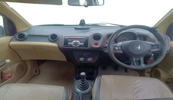 2013 Honda Amaze 1.5L I-DTEC S, Diesel, Manual, 2,15,053 km, interior
