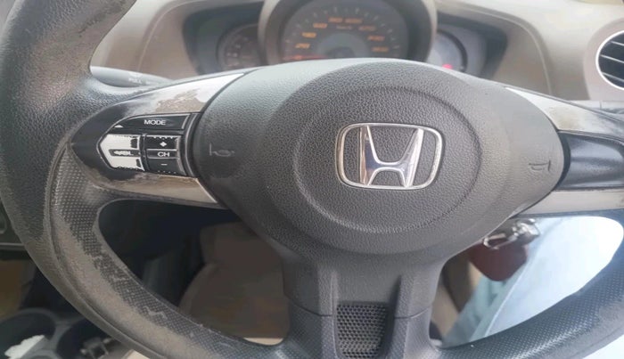 2013 Honda Amaze 1.5L I-DTEC S, Diesel, Manual, 2,15,053 km, interior