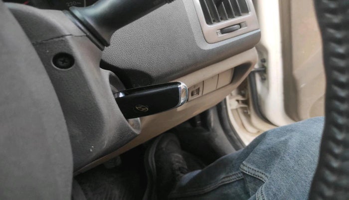 2013 Hyundai i20 SPORTZ 1.2, Petrol, Manual, 1,18,073 km, interior