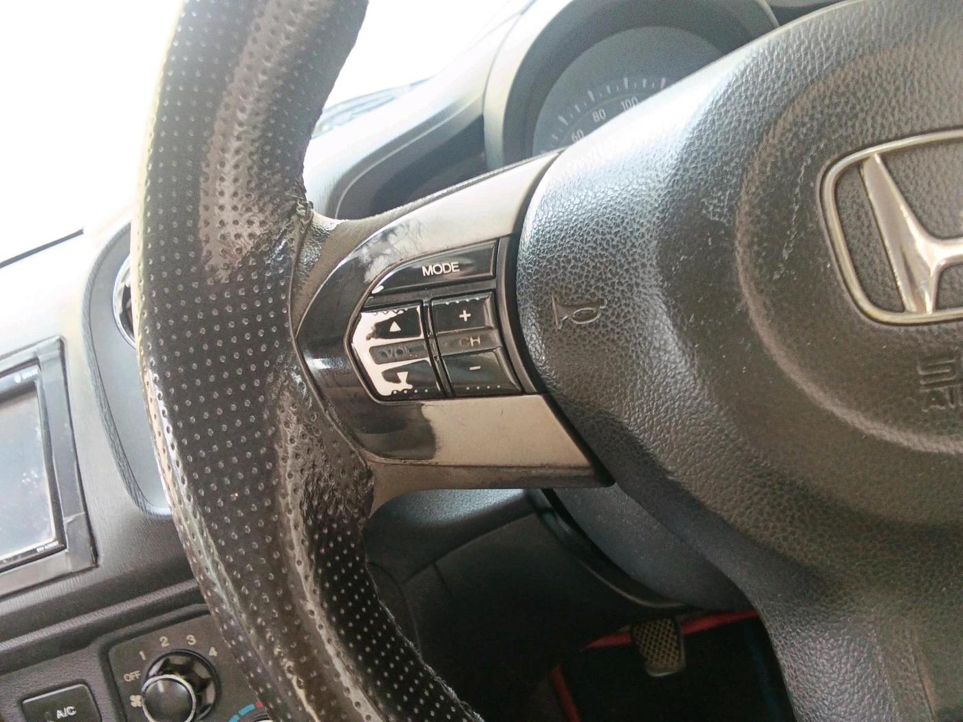 2014 Honda Amaze 1.5L I-DTEC SX, Diesel, Manual, 2,90,851 km, interior