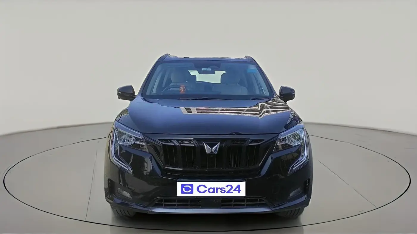2024 Mahindra XUV700 AX 7 Luxury Pack Petrol AT 6 STR, Petrol, Automatic, 23,400 km, exterior