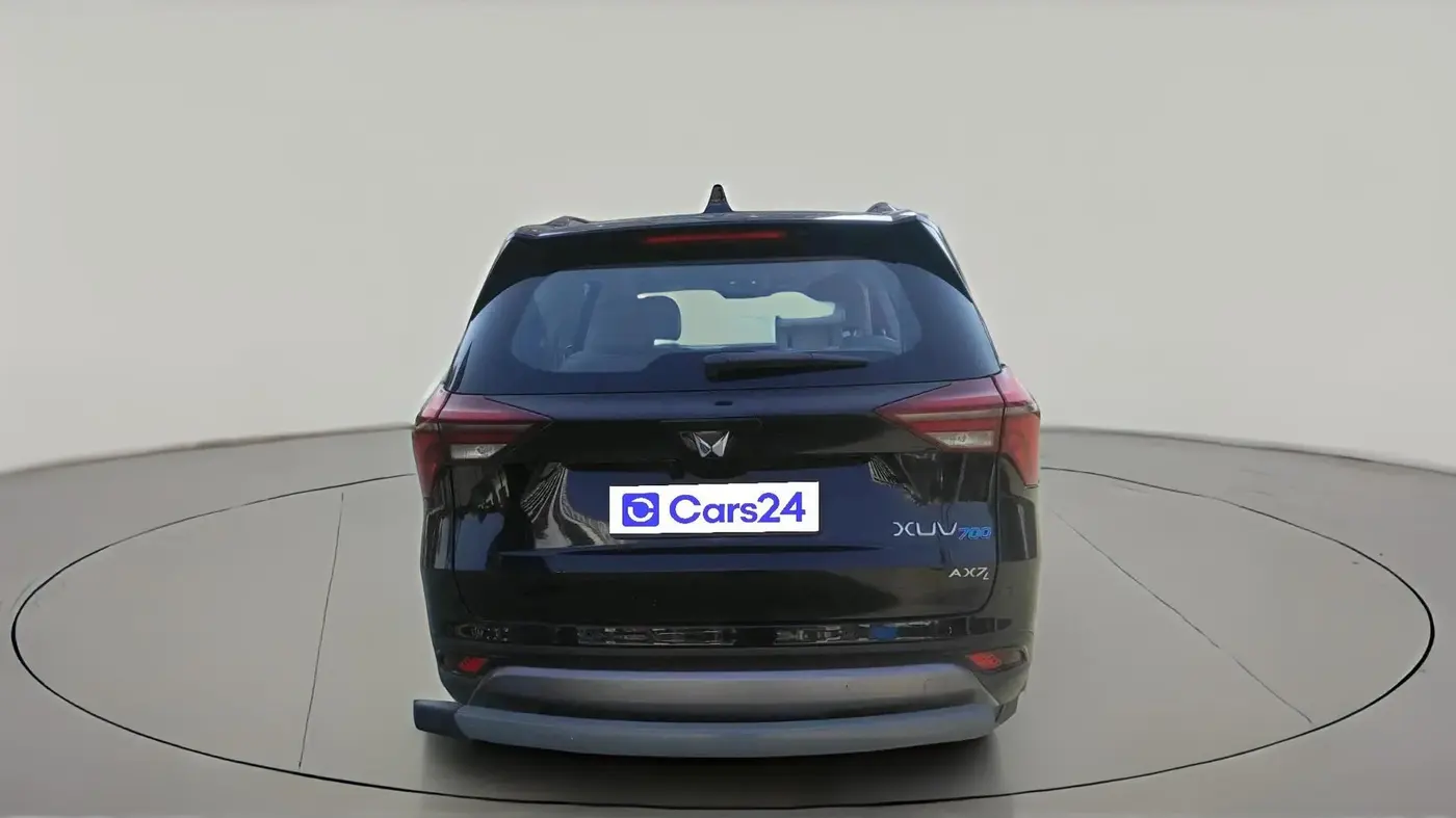 2024 Mahindra XUV700 AX 7 Luxury Pack Petrol AT 6 STR, Petrol, Automatic, 23,400 km, exterior