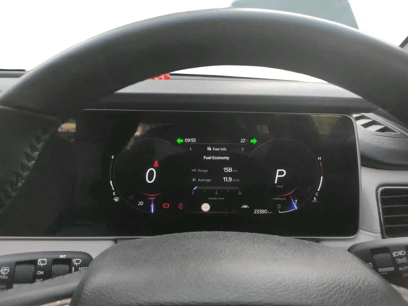 2024 Mahindra XUV700 AX 7 Luxury Pack Petrol AT 6 STR, Petrol, Automatic, 23,400 km, interior