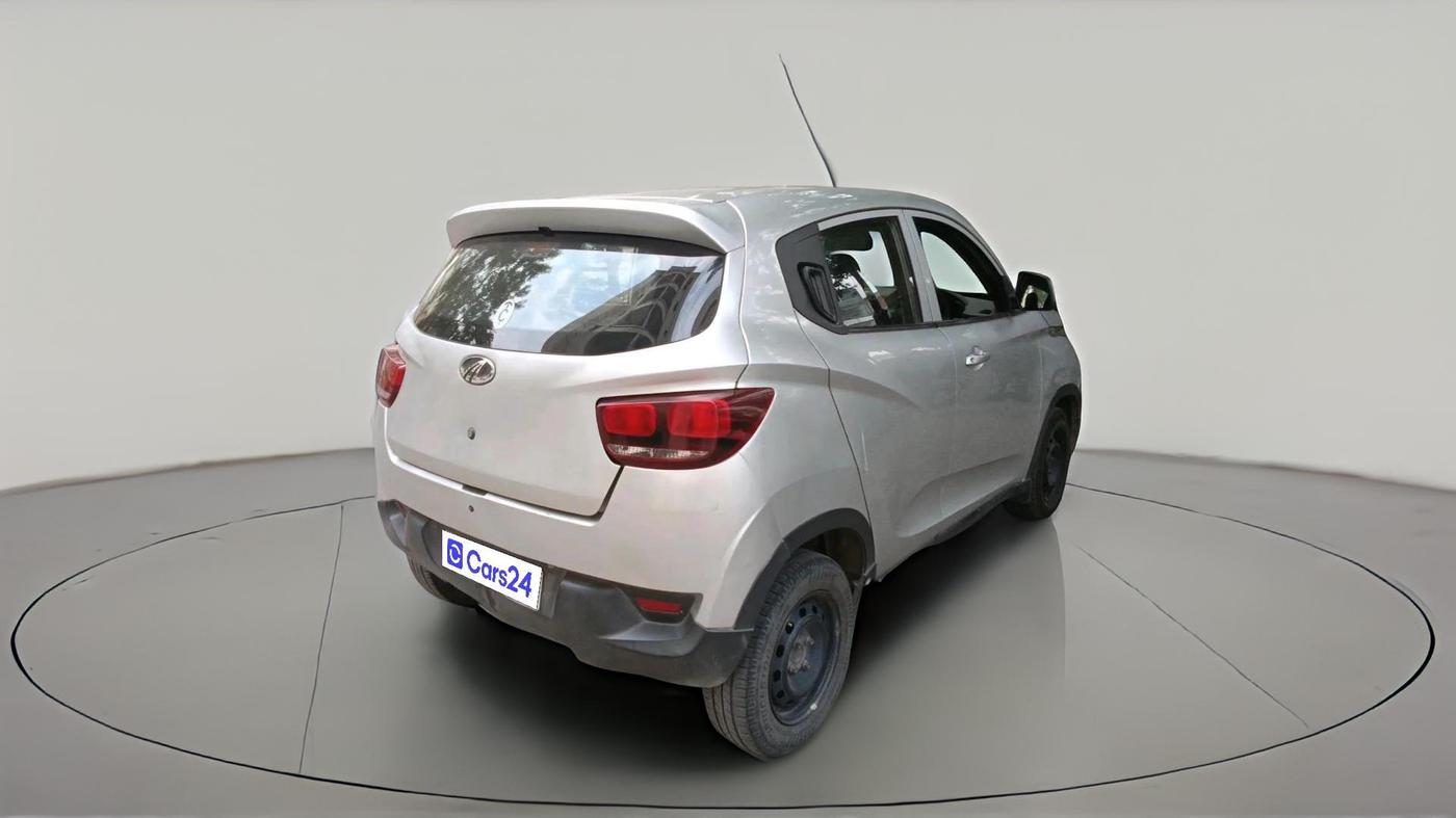2016 Mahindra Kuv100 K4 6 STR, Petrol, Manual, 1,21,457 km, exterior