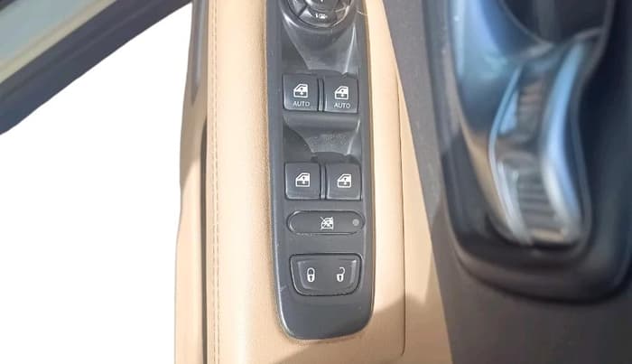 2017 Jeep Compass LONGITUDE (O) 2.0 DIESEL, Diesel, Manual, 92,000 km, interior