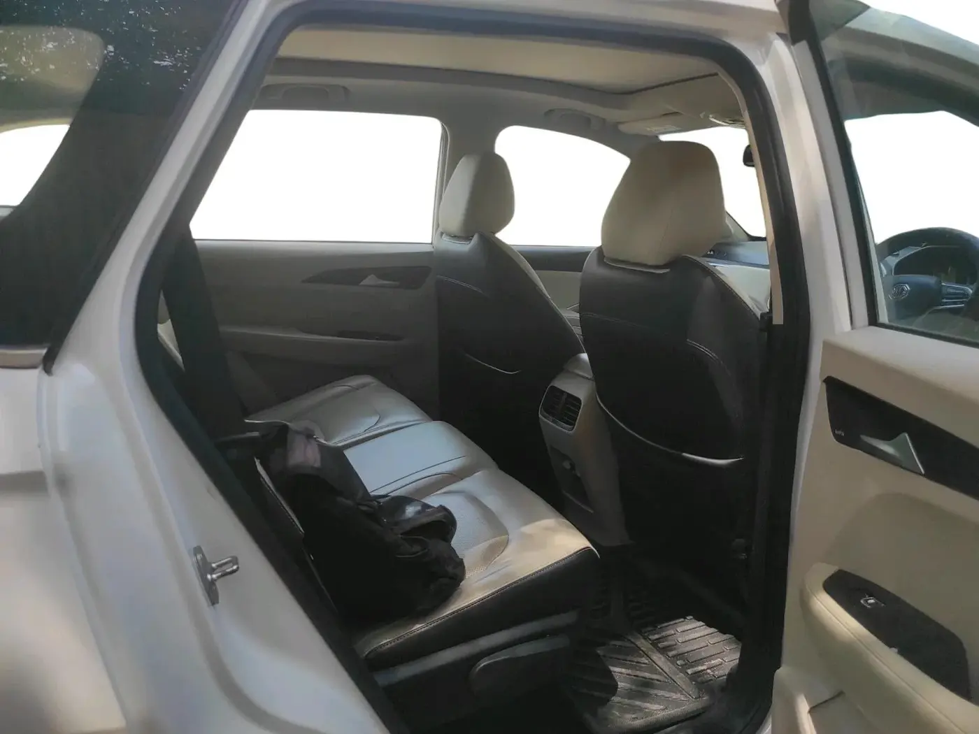 2021 MG HECTOR SHARP HYBRID 1.5 PETROL, Petrol, Manual, 1,33,539 km, interior