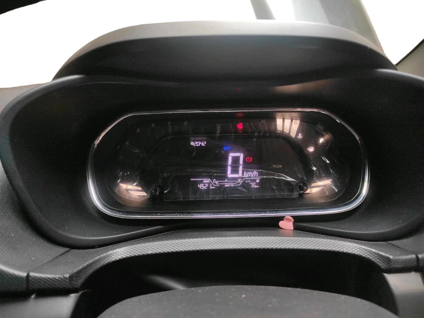 2023 Tata NEXON XM SUNROOF PETROL, Petrol, Manual, 4,521 km, interior