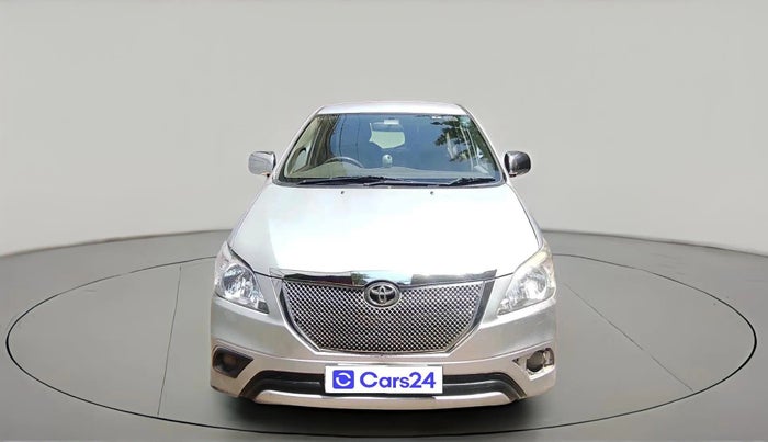 2014 Toyota Innova 2.5 GX 7 STR, Diesel, Manual, 1,92,912 km, exterior