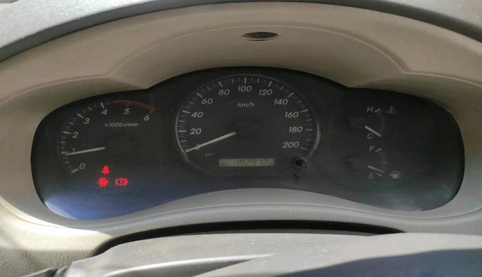 2014 Toyota Innova 2.5 GX 7 STR, Diesel, Manual, 1,92,912 km, interior