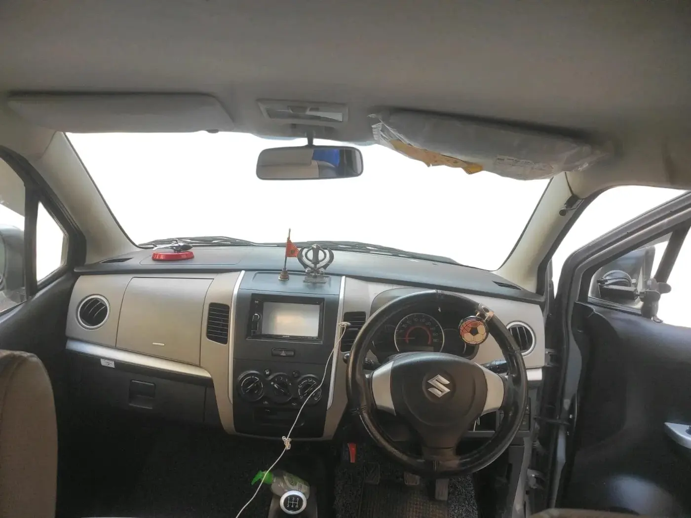 2015 Maruti Wagon R 1.0 VXI, Petrol, Manual, 57,510 km, interior