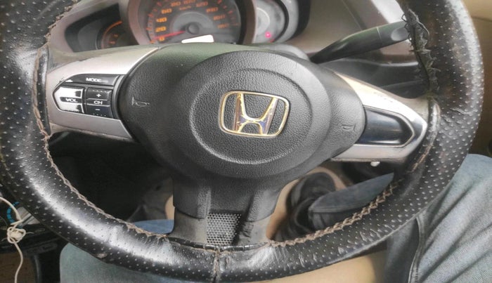 2013 Honda Amaze 1.5L I-DTEC S, Diesel, Manual, 1,22,121 km, interior