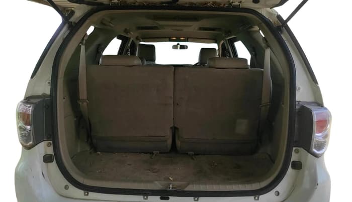 2014 Toyota Fortuner 3.0 4X2 AT, Diesel, Automatic, 2,74,675 km, exterior