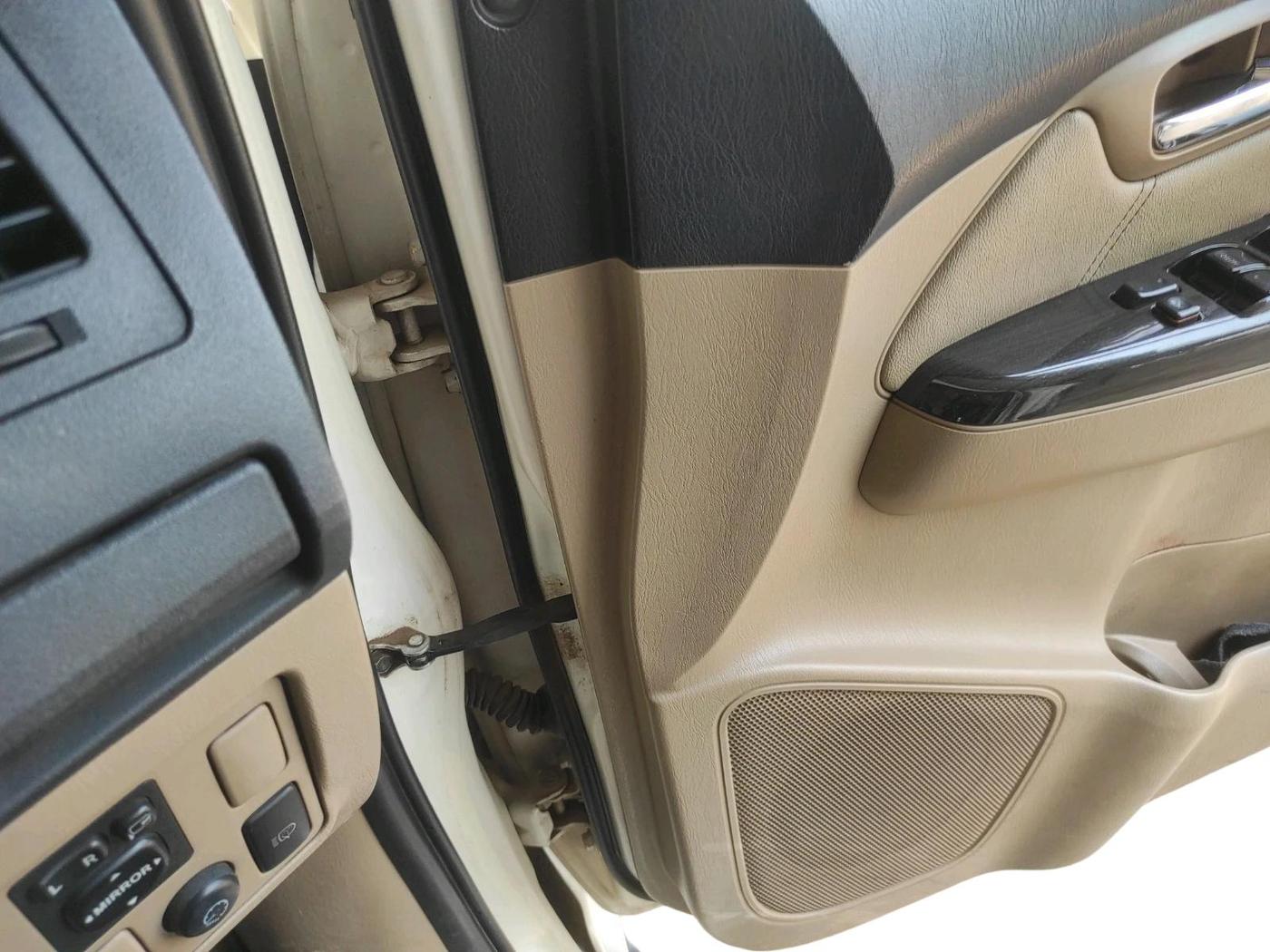 2014 Toyota Fortuner 3.0 4X2 AT, Diesel, Automatic, 2,74,675 km, interior