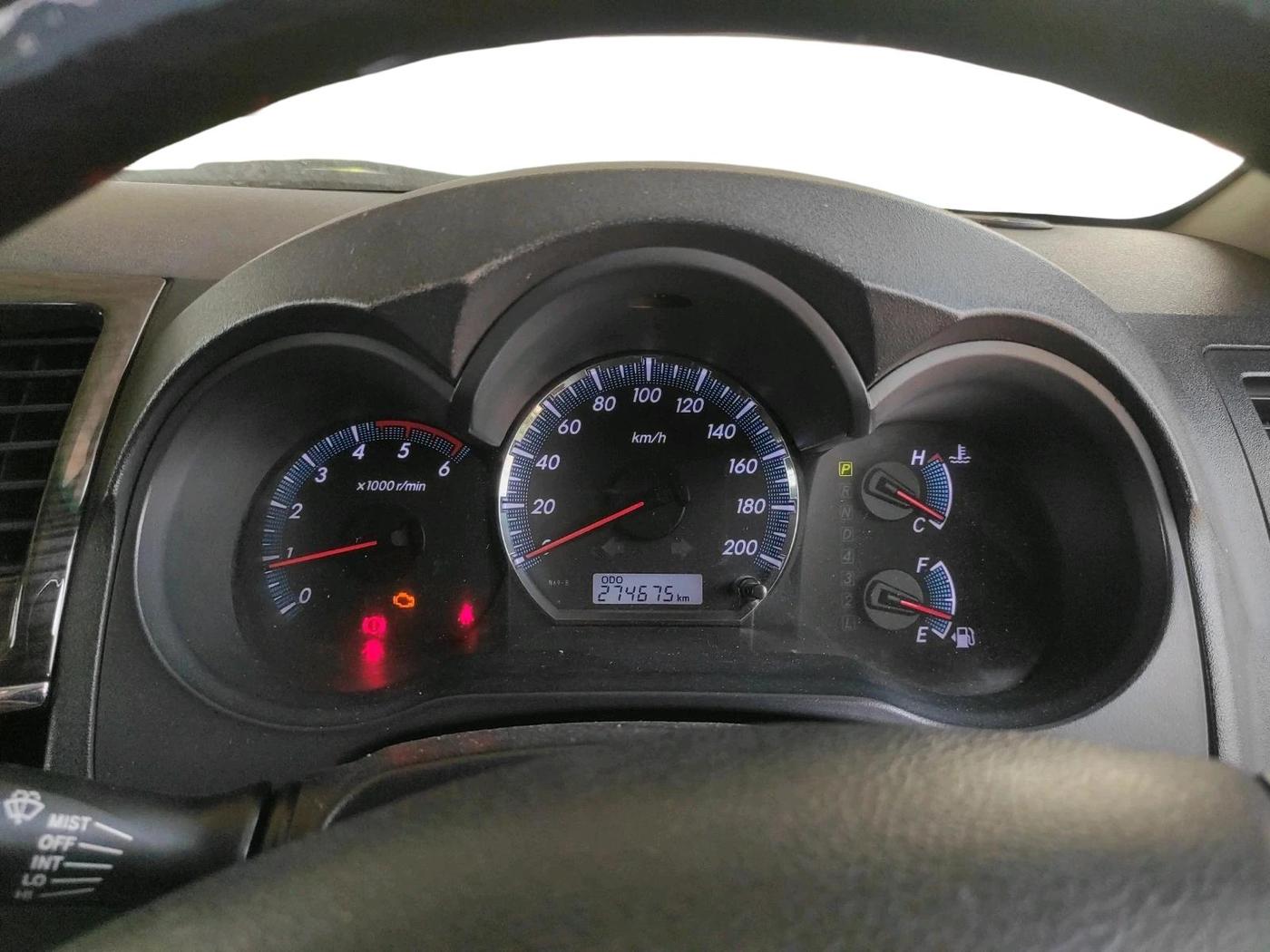 2014 Toyota Fortuner 3.0 4X2 AT, Diesel, Automatic, 2,74,675 km, interior