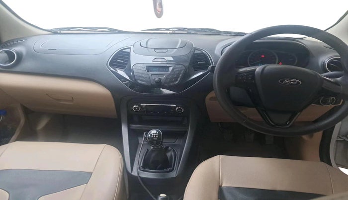 2017 Ford Figo Aspire TITANIUM 1.2 PETROL, Petrol, Manual, 84,100 km, interior