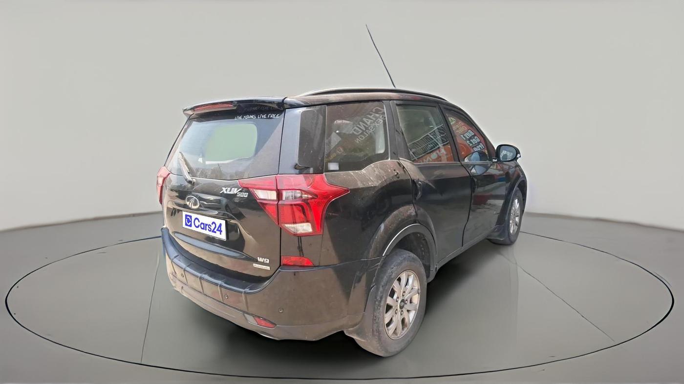 2019 Mahindra XUV500 W9 AT, Diesel, Automatic, 72,851 km, exterior
