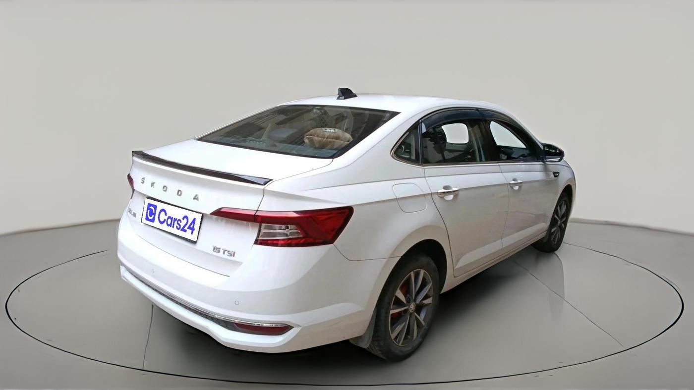 2022 Skoda SLAVIA STYLE 1.5L TSI MT, Petrol, Manual, 49,191 km, exterior