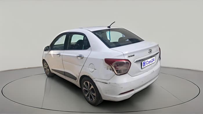 2014 Hyundai Xcent SX 1.2 (O), Petrol, Manual, 2,14,648 km, exterior