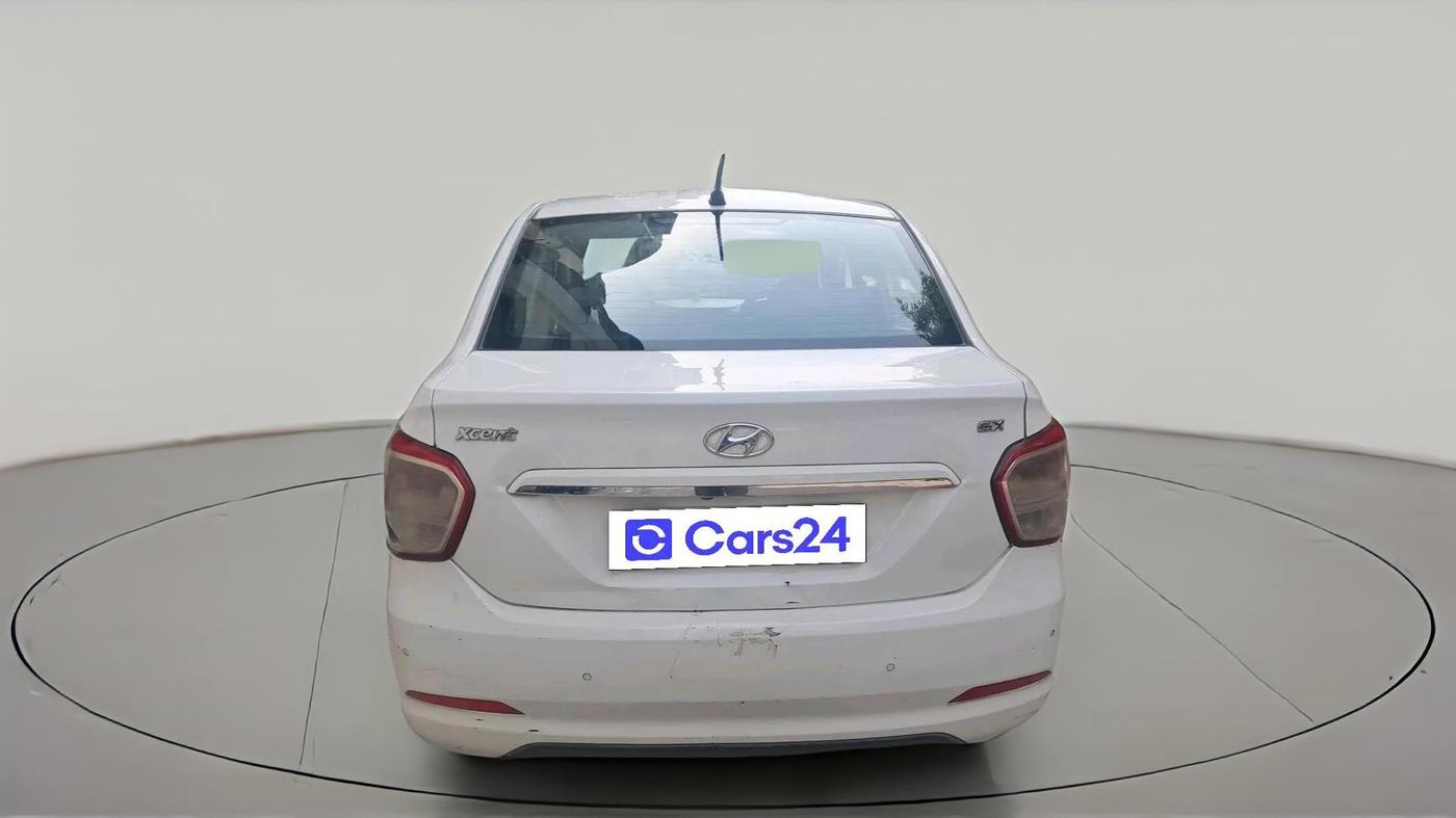 2014 Hyundai Xcent SX 1.2 (O), Petrol, Manual, 2,14,648 km, exterior