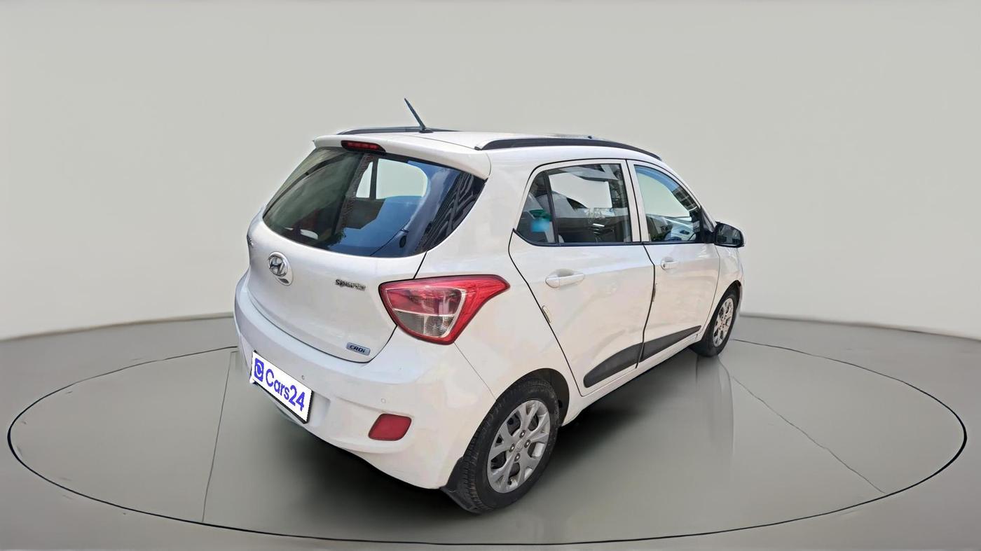 2015 Hyundai Grand i10 SPORTZ 1.1 CRDI, Diesel, Manual, 1,13,560 km, exterior