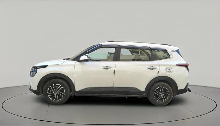 2022 KIA CARENS PRESTIGE PLUS 1.4 PETROL 7 STR, Petrol, Manual, 44,663 km, exterior