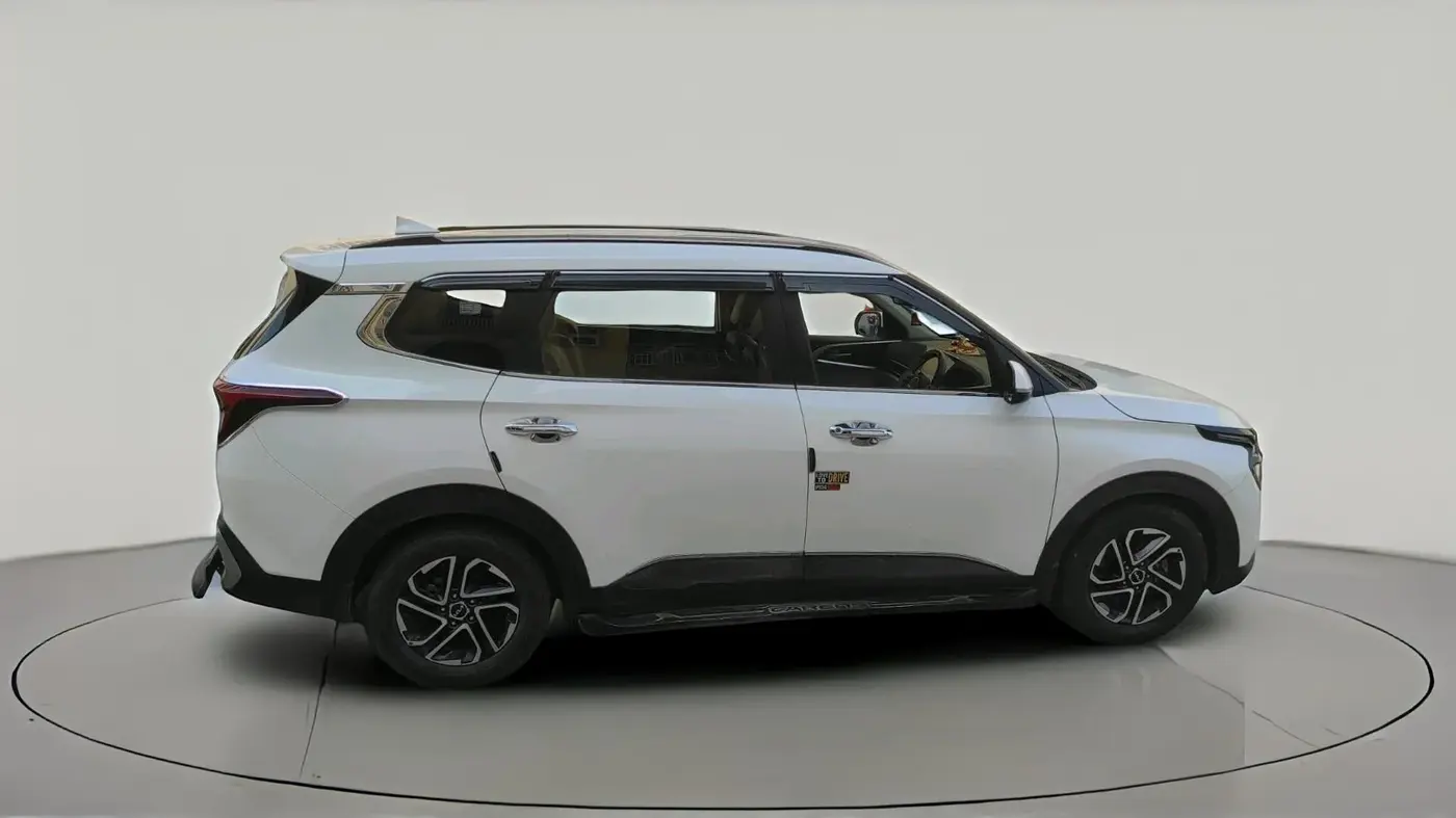 2022 KIA CARENS PRESTIGE PLUS 1.4 PETROL 7 STR, Petrol, Manual, 44,663 km, exterior