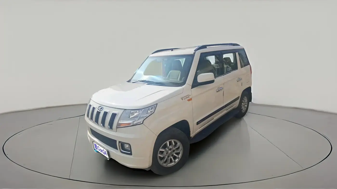 2017 Mahindra TUV300 T8, Diesel, Manual, 1,43,296 km, exterior