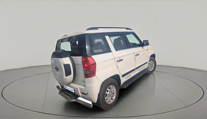 2017 Mahindra TUV300 T8, Diesel, Manual, 1,43,296 km, exterior