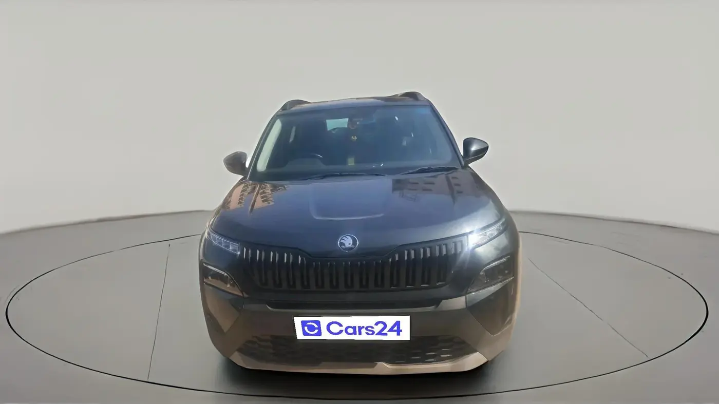 2025 Skoda Kylaq Signature Plus AT, Petrol, Automatic, 34,480 km, exterior