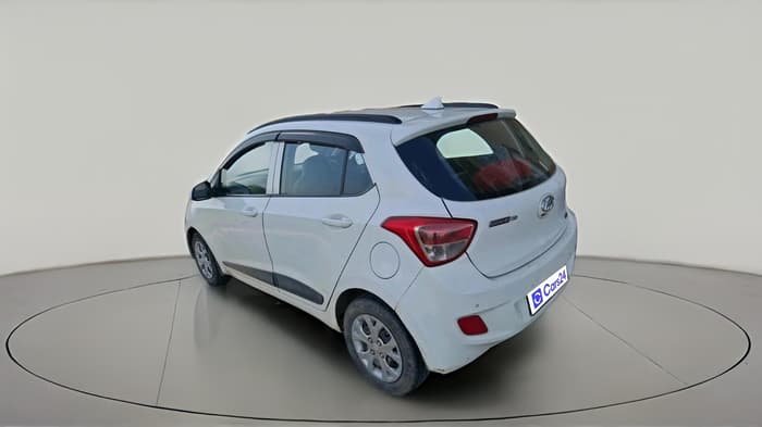2015 Hyundai Grand i10 SPORTZ 1.1 CRDI, Diesel, Manual, 2,02,673 km, exterior