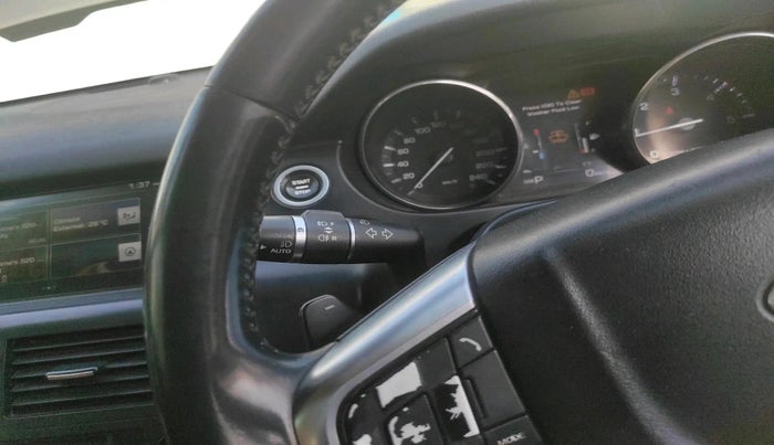 2016 Landrover DISCOVERY SPORT HSE Luxury, Diesel, Automatic, 2,05,514 km, interior