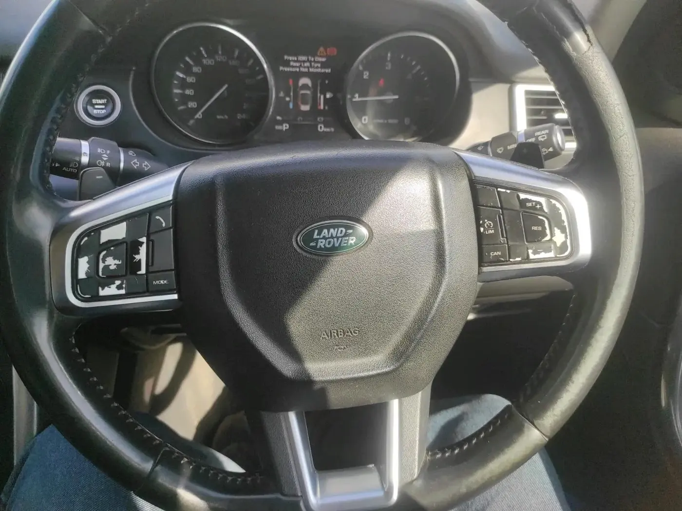 2016 Landrover DISCOVERY SPORT HSE Luxury, Diesel, Automatic, 2,05,514 km, interior