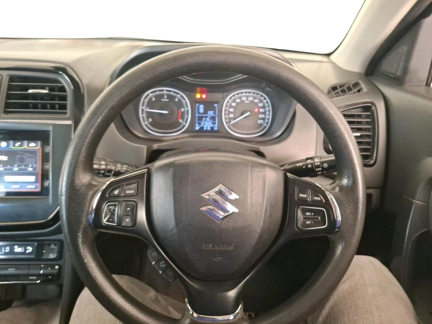 2016 Maruti Vitara Brezza ZDI PLUS, Diesel, Manual, 1,47,835 km, interior