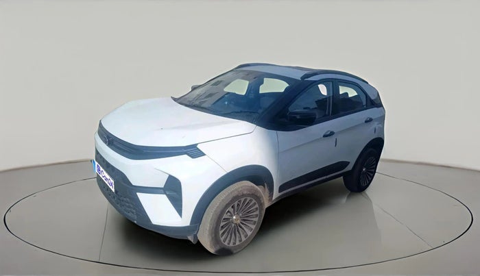 2024 Tata NEXON PURE SUNROOF 1.2 PETROL, Petrol, Manual, 13,850 km, exterior