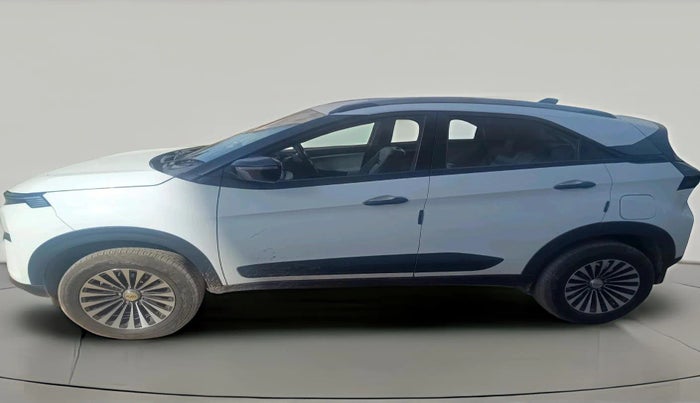 2024 Tata NEXON PURE SUNROOF 1.2 PETROL, Petrol, Manual, 13,850 km, exterior