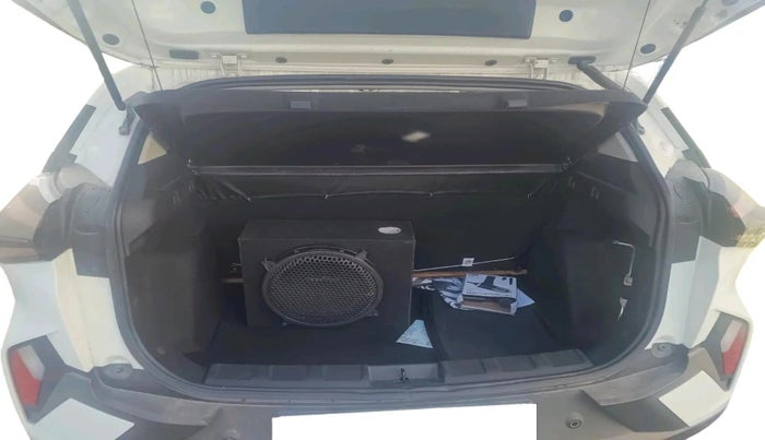 2024 Tata NEXON PURE SUNROOF 1.2 PETROL, Petrol, Manual, 13,850 km, exterior