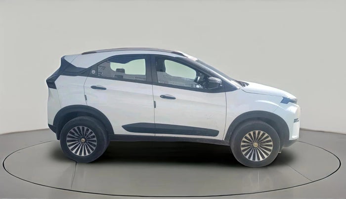 2024 Tata NEXON PURE SUNROOF 1.2 PETROL, Petrol, Manual, 13,850 km, exterior