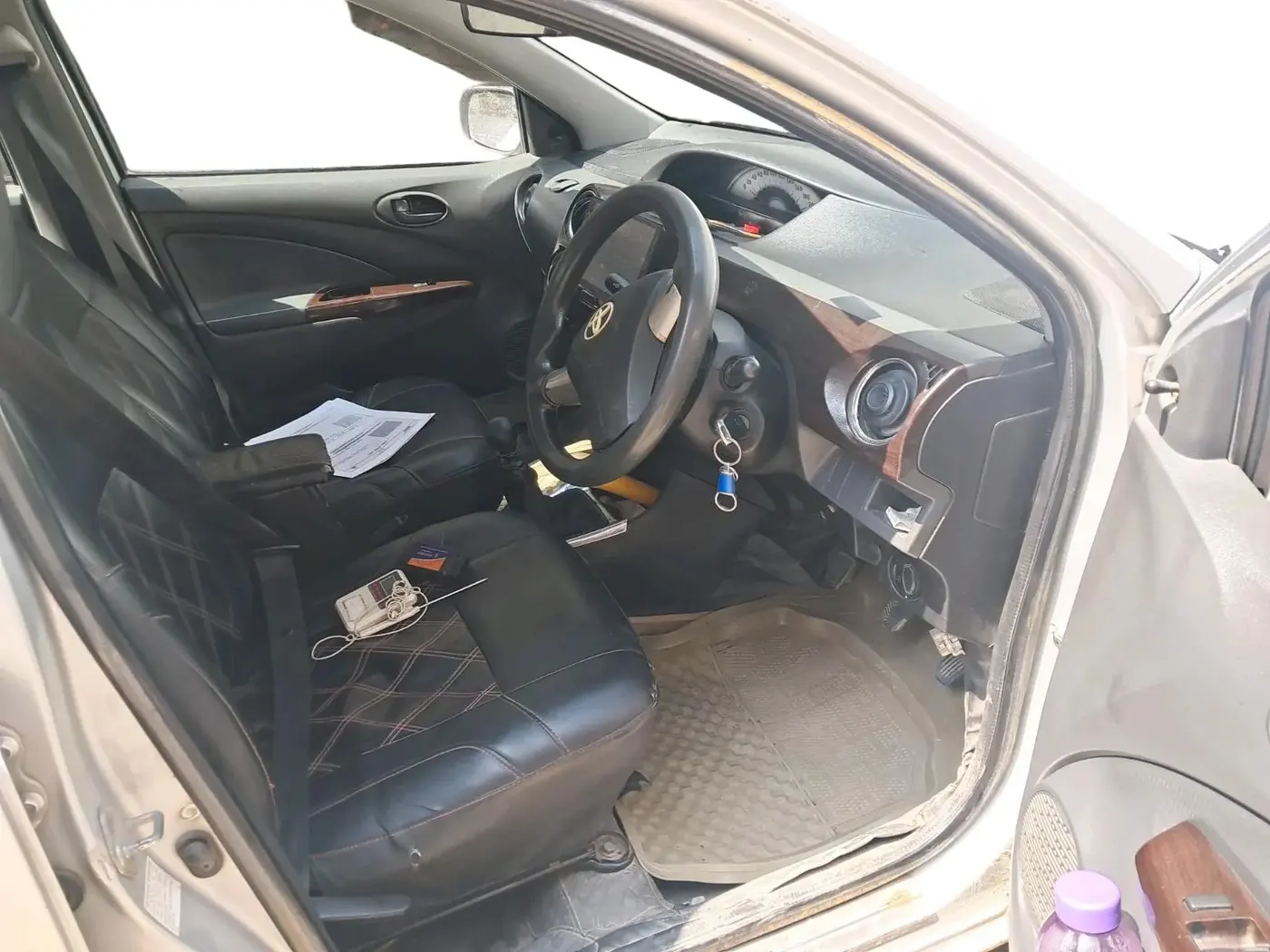 2012 Toyota Etios GD, Diesel, Manual, 88,246 km, interior