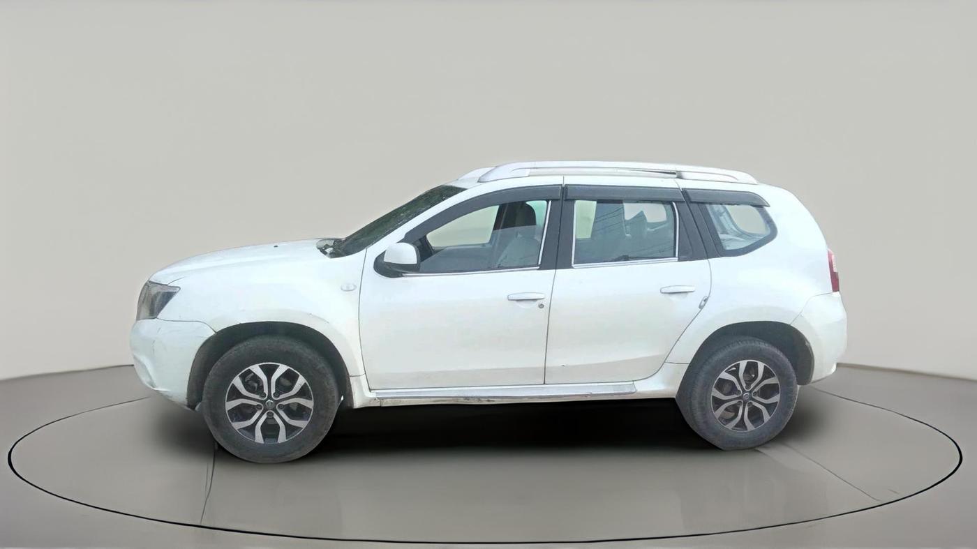 2013 Nissan Terrano XV D THP 110 PS, Diesel, Manual, 1,24,663 km, exterior