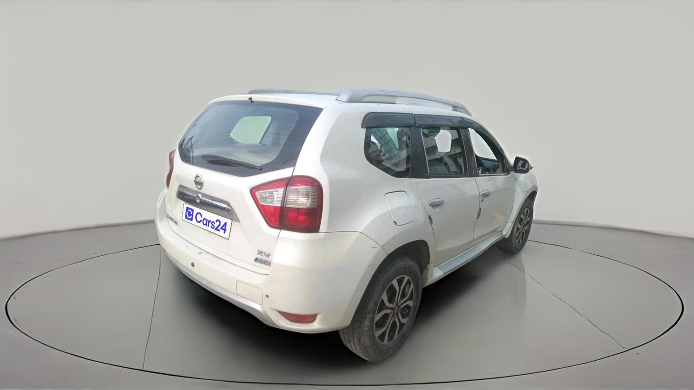 2013 Nissan Terrano XV D THP 110 PS, Diesel, Manual, 1,24,663 km, exterior