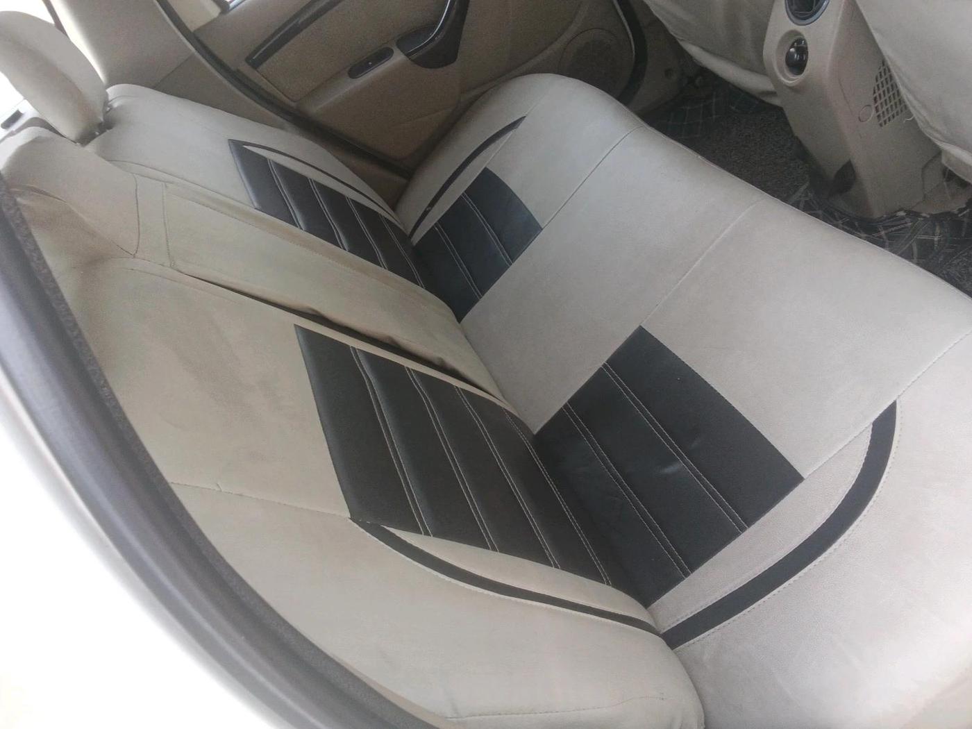 2013 Nissan Terrano XV D THP 110 PS, Diesel, Manual, 1,24,663 km, interior