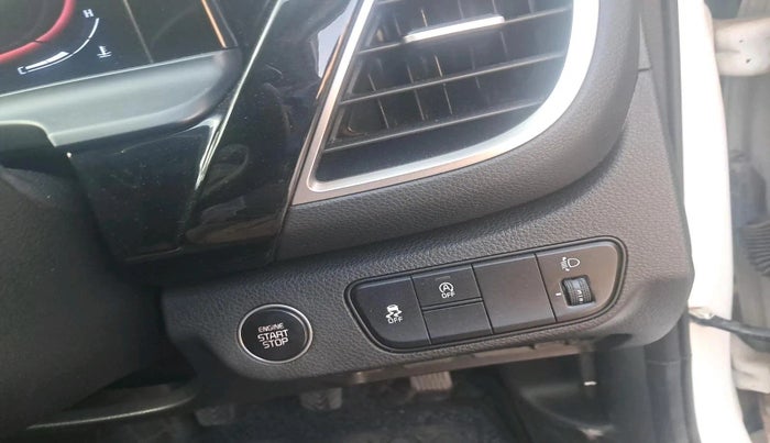 2023 KIA SELTOS  HTK PLUS 1.5 PETROL MT, Petrol, Manual, 18,364 km, interior