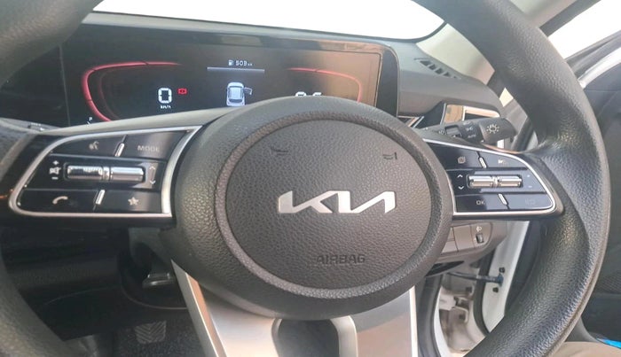 2023 KIA SELTOS  HTK PLUS 1.5 PETROL MT, Petrol, Manual, 18,364 km, interior