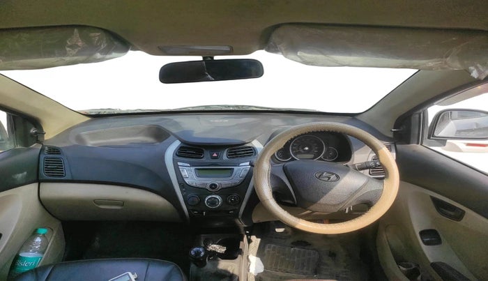 2015 Hyundai Eon MAGNA +, Petrol, Manual, 1,00,981 km, interior