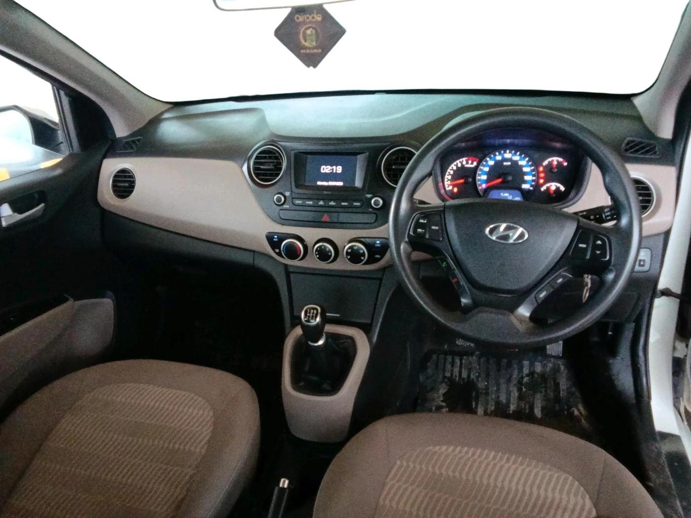 2018 Hyundai Xcent S 1.2, Petrol, Manual, 45,033 km, interior