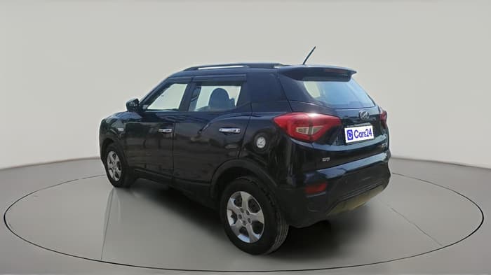 2019 Mahindra XUV300 W6 1.2 PETROL, Petrol, Manual, 88,559 km, exterior